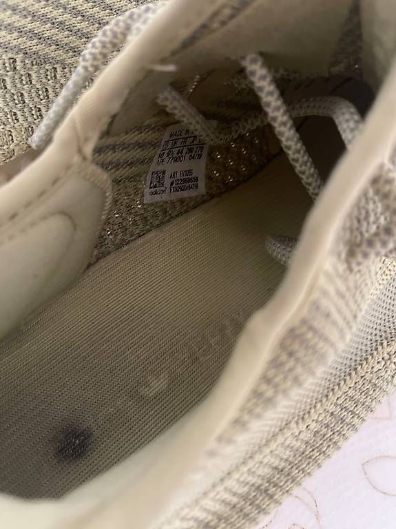 Adidas Herrenschuhe: Yeezy Boost 350V2 Antlia Reflective – Neu (gemäss Beschreibung) aus Mendrisio von ant_2pj8 2