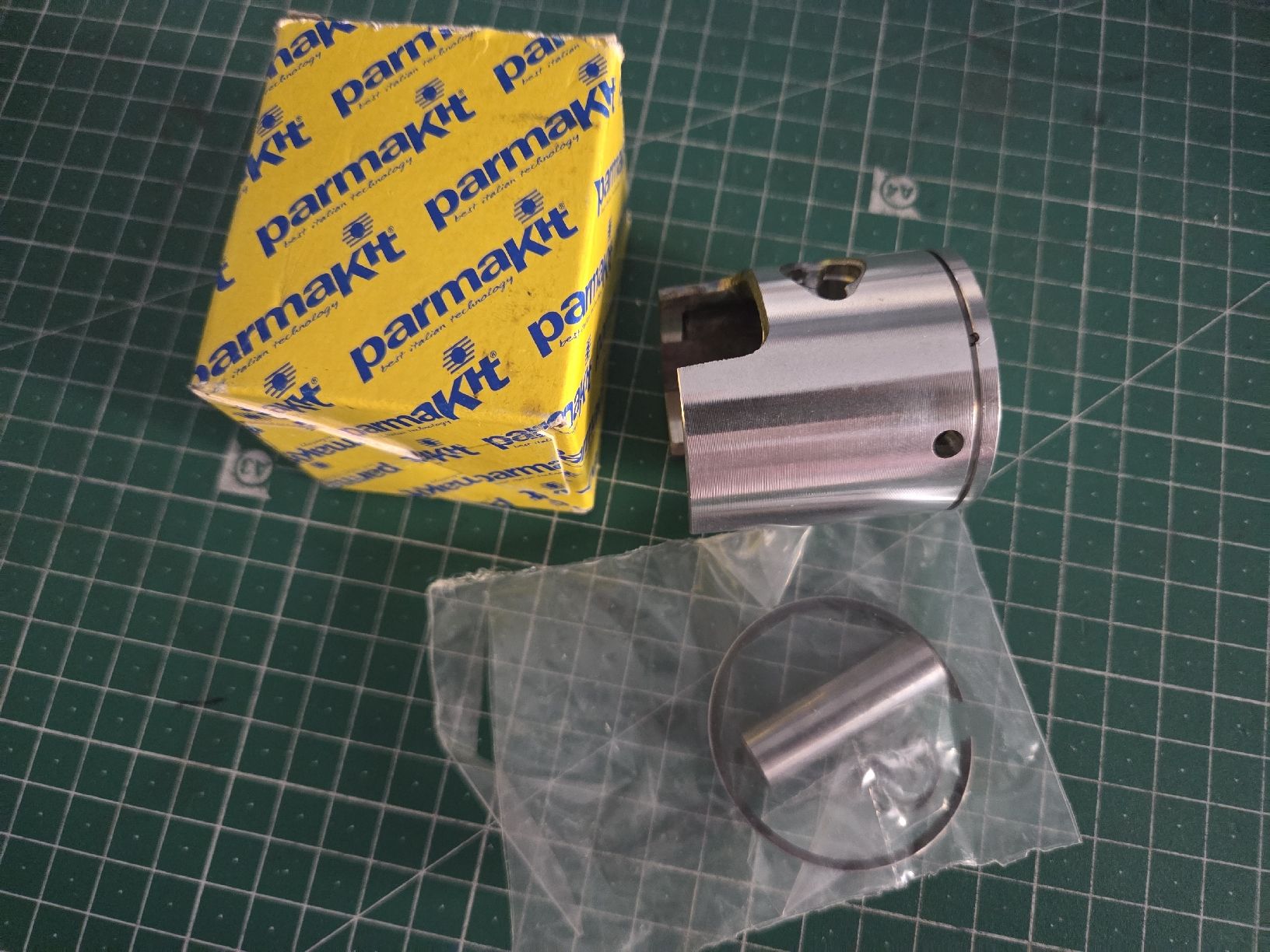 Puch Mofa-Ersatzteile: Kolbensatz 47mm Parmakit Puch – Neu und originalverpackt aus Holziken von Juergu96 1