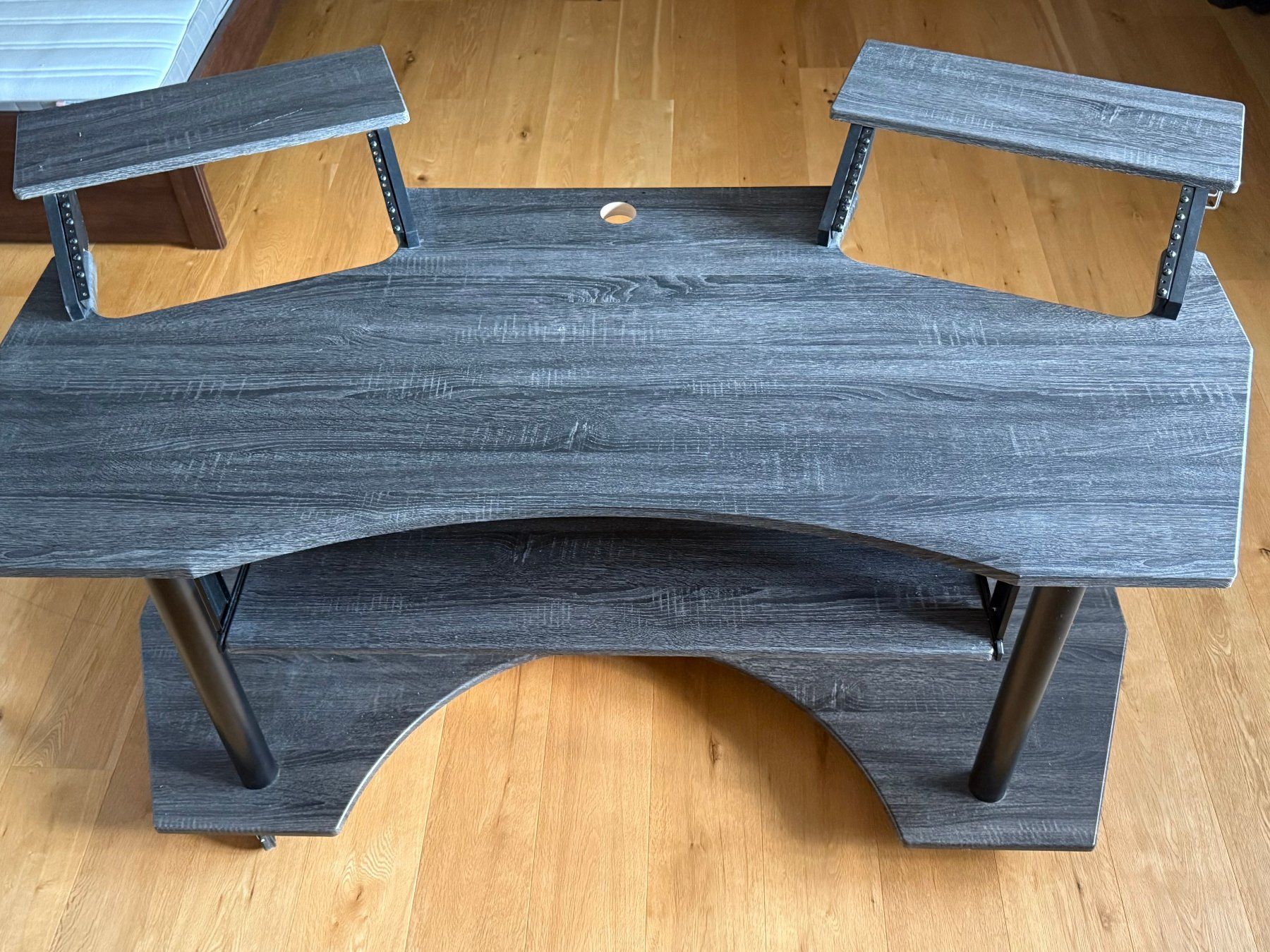 Mischpulte: Millenium SD-180 B StudioDesk – Gebraucht aus Zofingen von ste_2tky