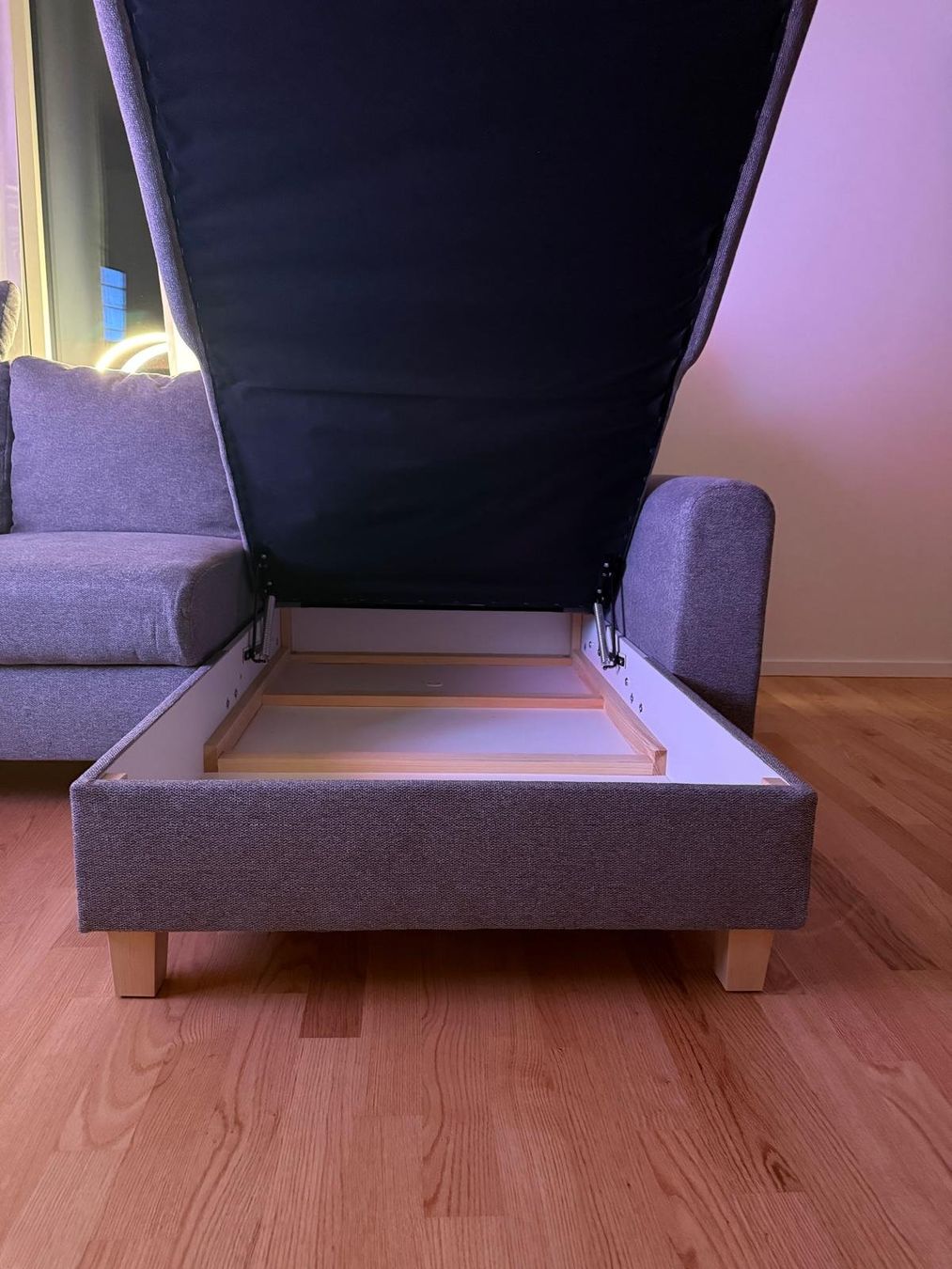 Mömax Sofas: Neuwertiges Ecksofa mit Bettkasten & Fleckenschutz – Gebraucht aus Zürich von SEDRAEN 4