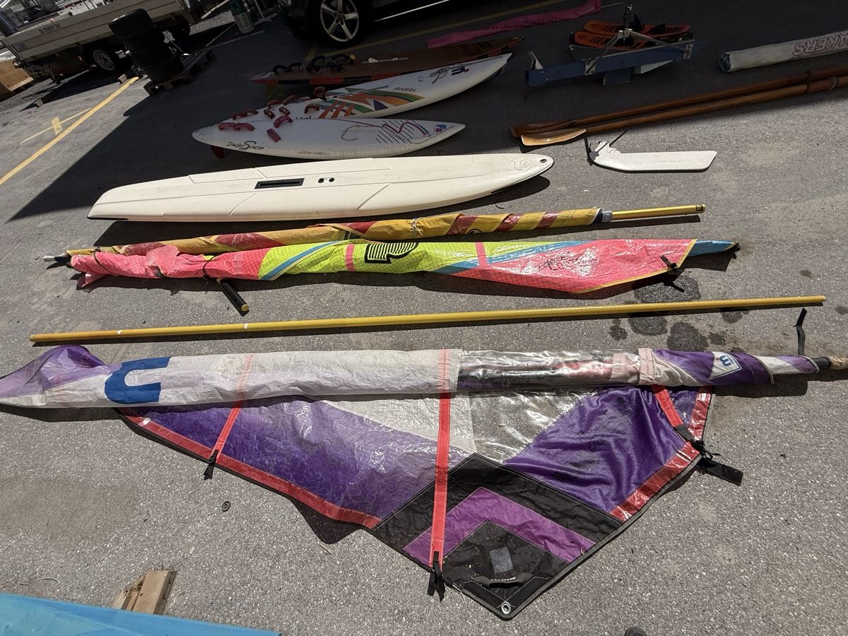 Tavole da surf e di nuoto: Top Windsurf - Surfboard - Surfbrett + Ausrüstung – Usato da Näfels venduto da Meelis 4