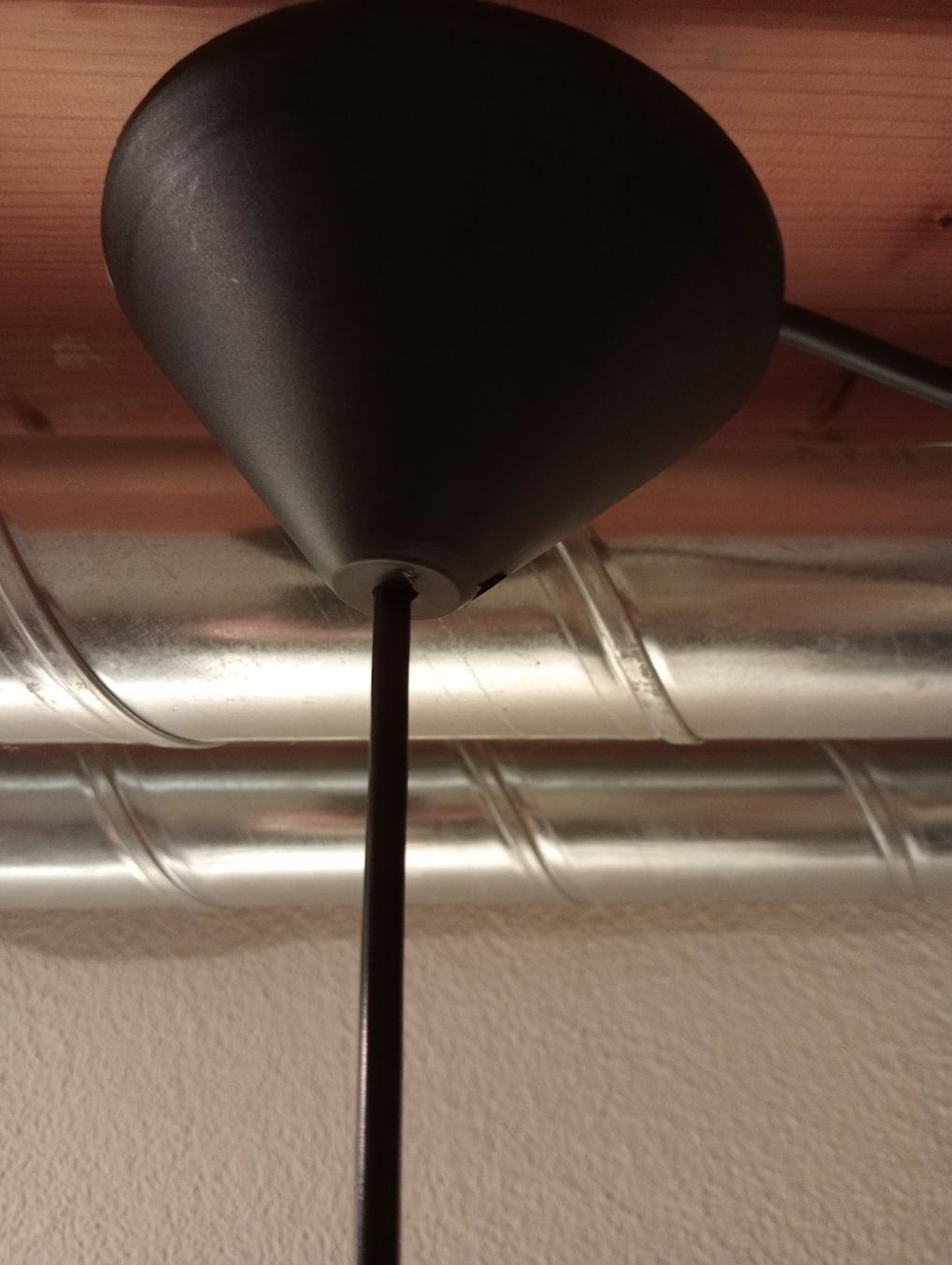Lampes: Design Hängelampe, skandinavisch modern – D'occasion à St.Niklausen LU par Wirdbereitsverwendet 5