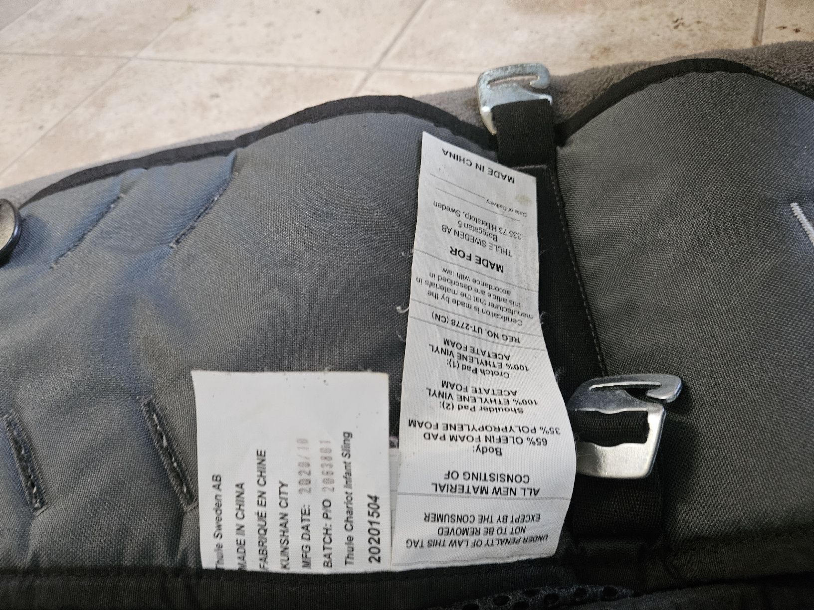 Thule Anhänger: thule infant sling – Gebraucht aus Dietikon von AlehJo 4