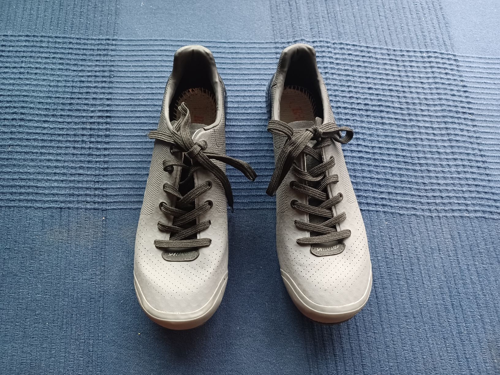 Scarpe da donna: Veloschuh S-Works Damen Grösse 38 – Usato da Zürich venduto da aline.kuenzler