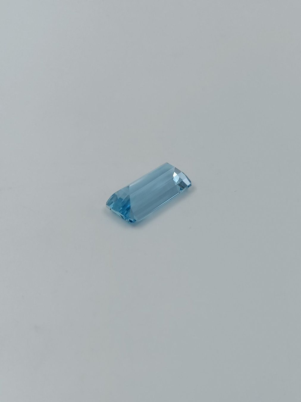 Pierres précieuses: 1 AQUAMARIN 23.80 CT. – D'occasion à Luzern par EdiGem 6