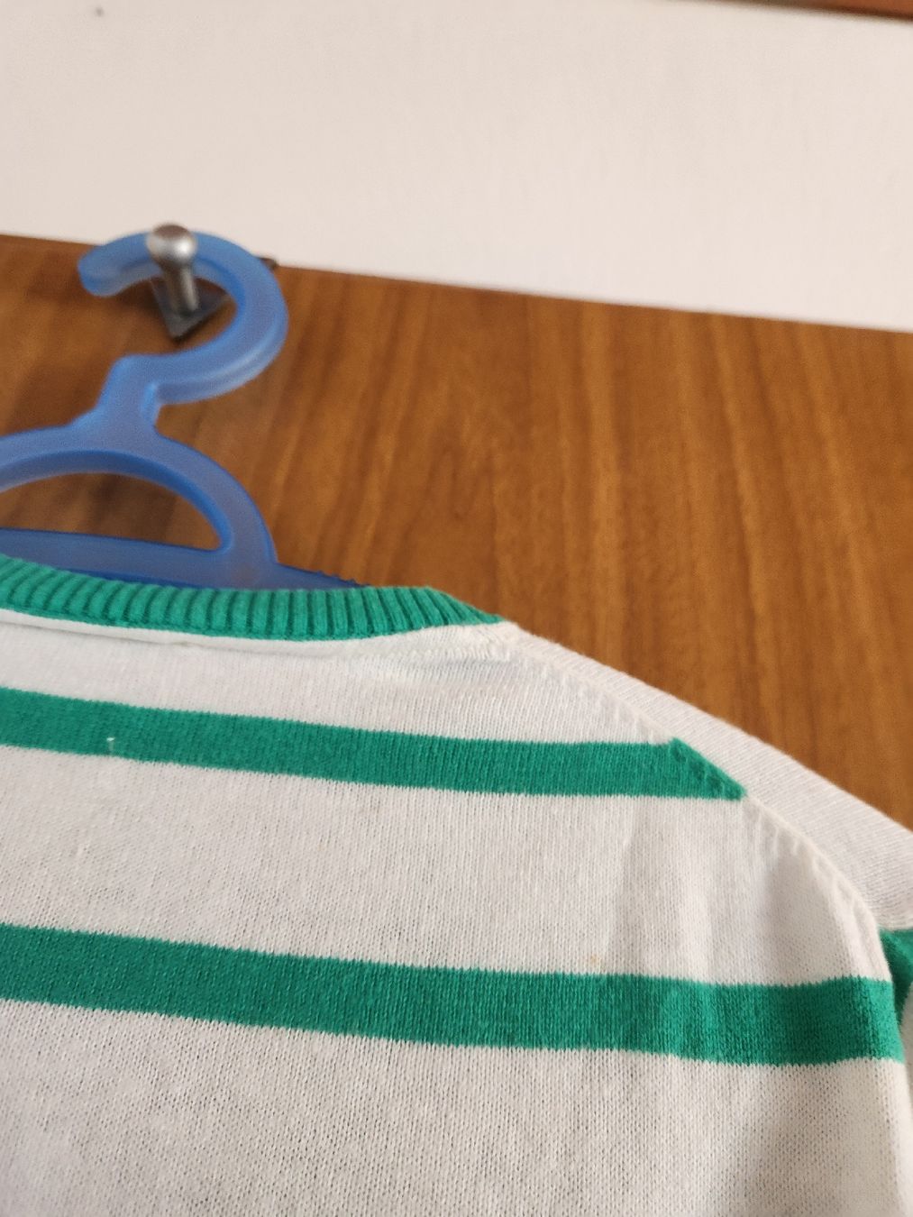 Tommy Hilfiger Maglioni & Felpe: Pull Tommy Hilfiger rayé blanc vert taille M  – Usato da Niedergösgen venduto da Eva2410 3