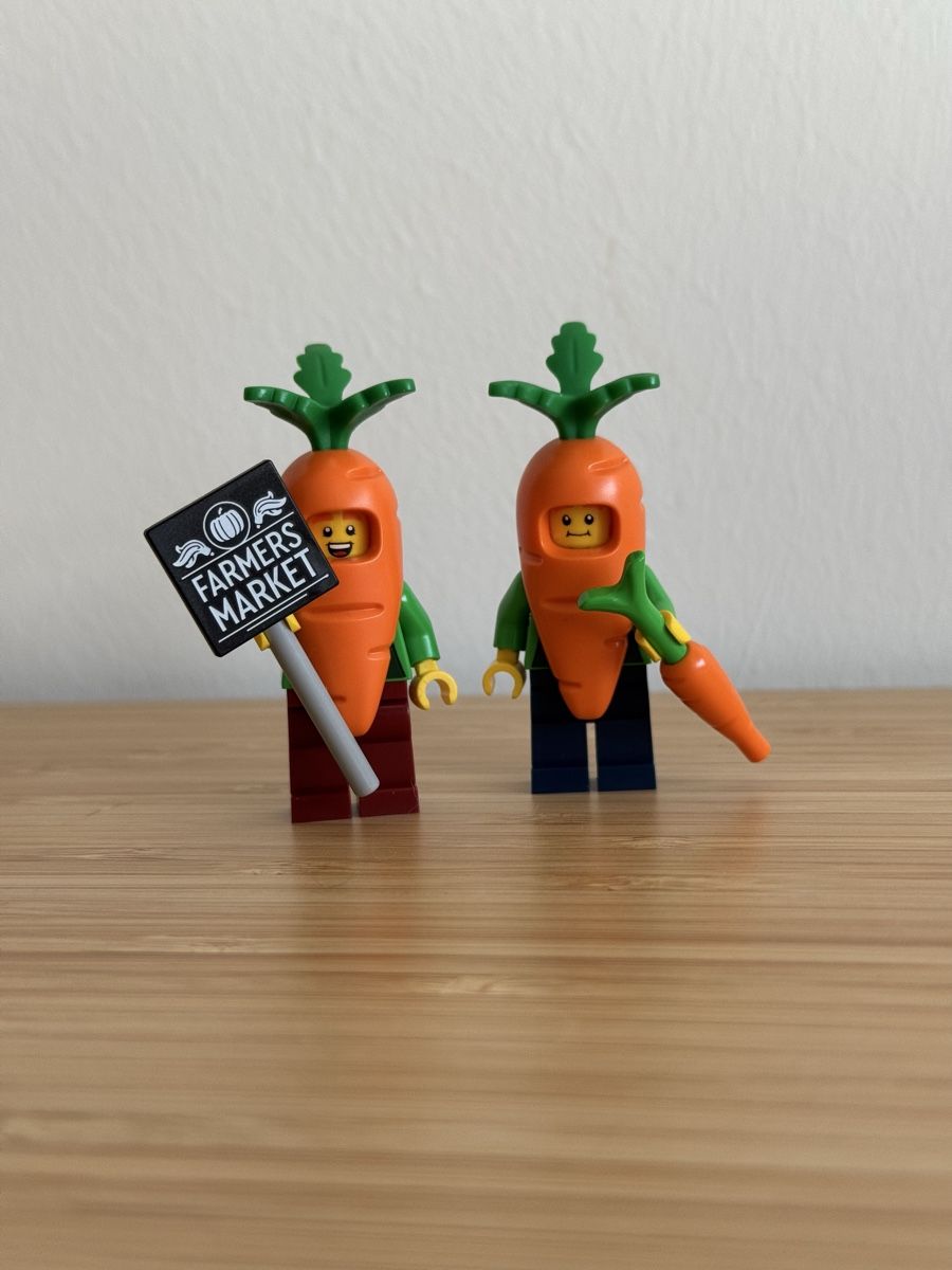 Lego Figuren: Lego Minifiguren zwei Karotten Männchen – Neu (gemäss Beschreibung) aus Neuhausen am Rheinfall von Laghi