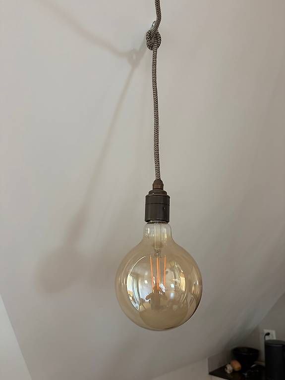 Lustres & lampes de plafonds: 3-Kabel Pendelleuchte/Pendant Light, Pickup Only! – D'occasion à Zürich par mar_bzd9 2