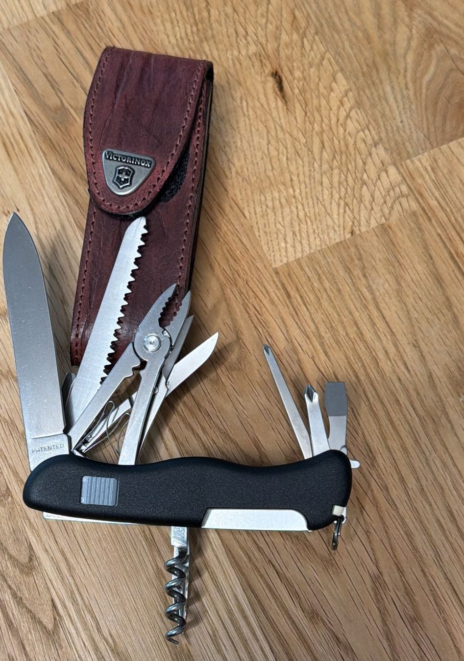 Victorinox Coltelli tascabile: VICTORINOX SACKMESSER MIT ETUI – Nuovo (secondo la descrizione) da Zürich venduto da Frei-Occasionen 4