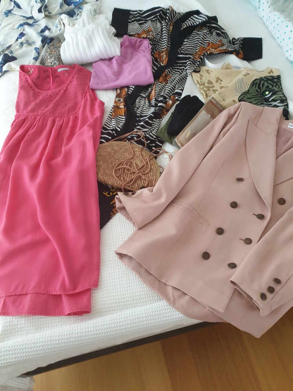 Lots de vêtements: Kleider-überraschungsbox Gr. 40 – D'occasion à Langenthal par baron72