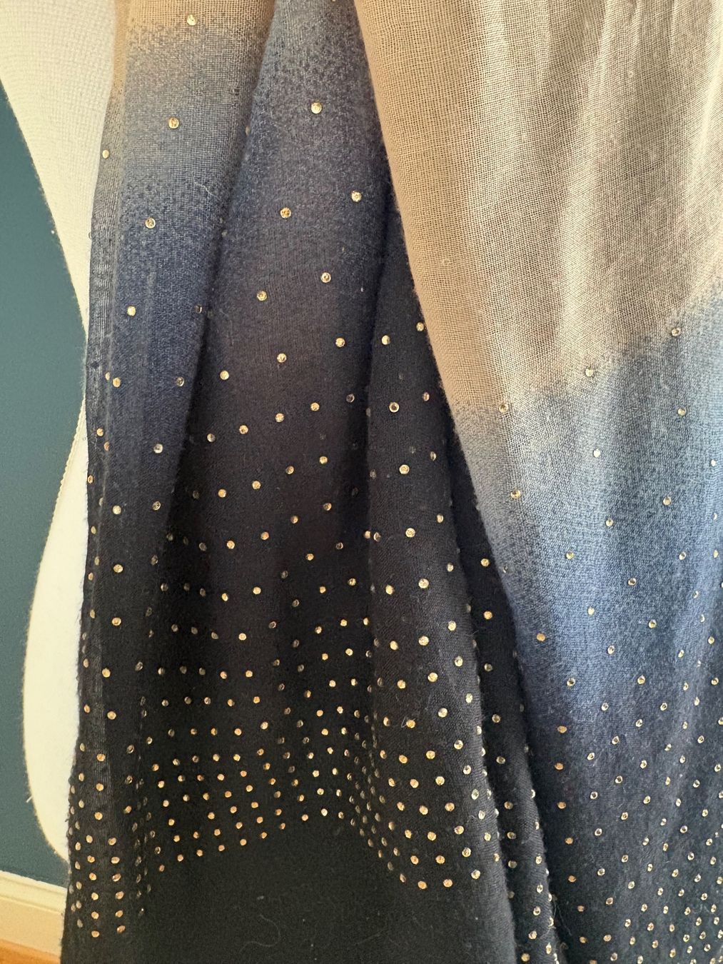 Foulard & Sciarpe: Schal in blau und beige – Usato da Winterthur venduto da Lepetitprince18 2