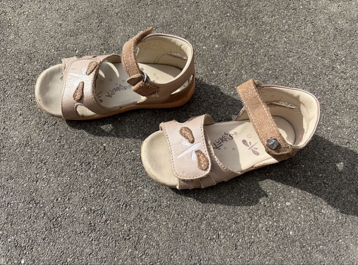 Kickers Schuhe für Mädchen: Sandales Kickers Fille Pointure 24 – Gebraucht aus Liddes von Couik 1