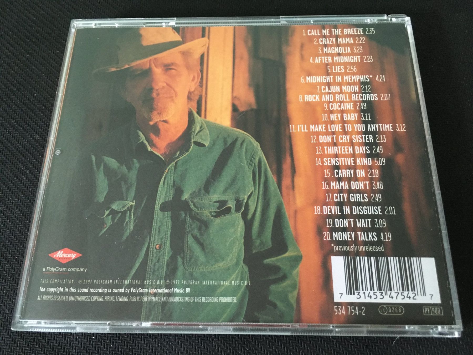 CD: J.J. Cale - The very best of -CD- – Usato da St.Gallen venduto da MedienJoe 2