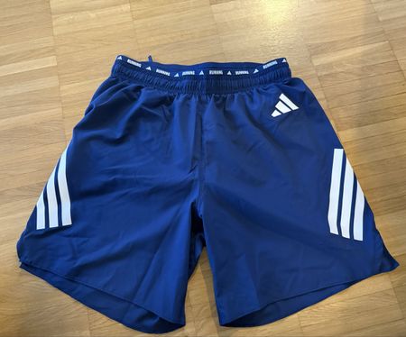 Adidas Laufshorts Grösse S, blau, neuwertig für den Sport