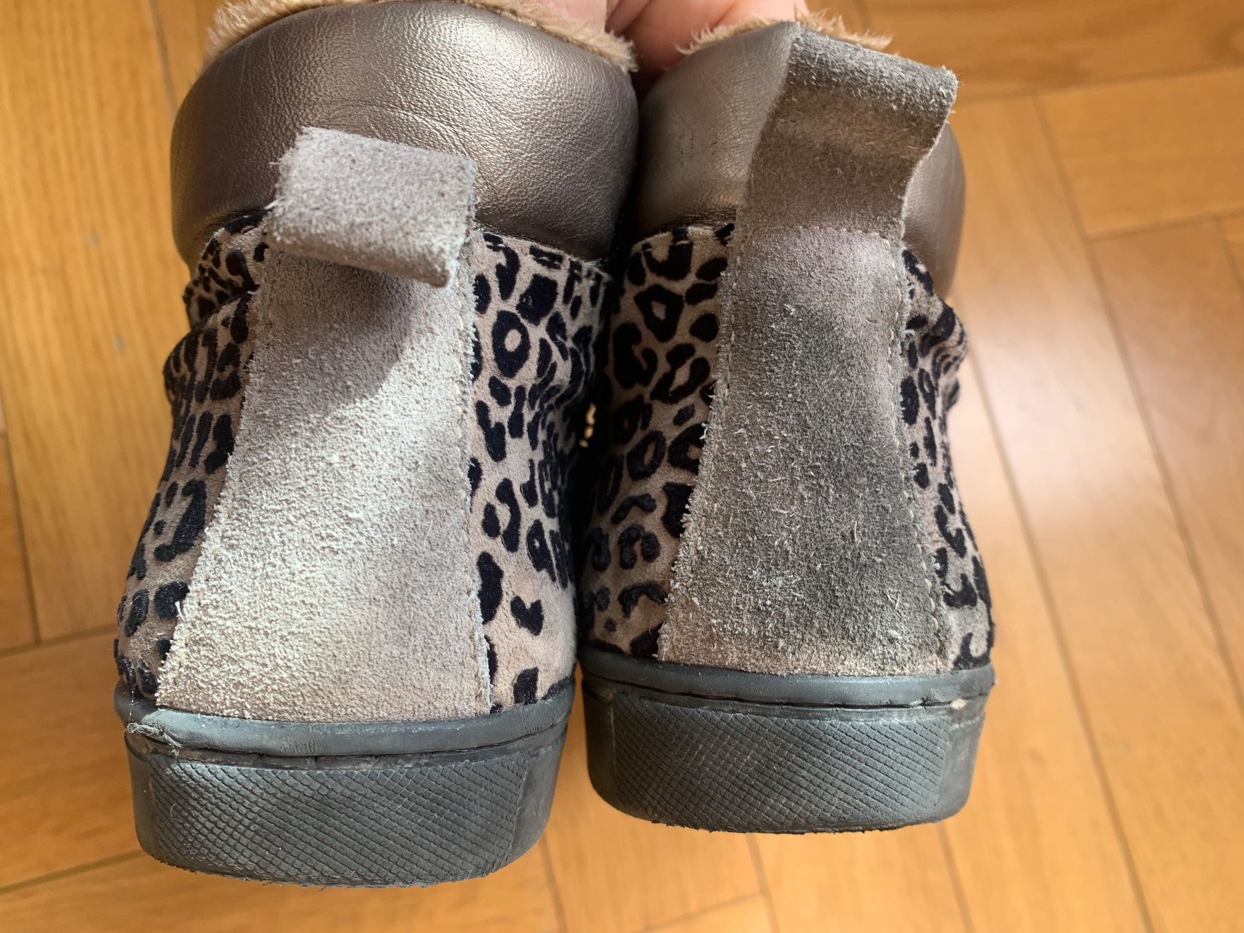 Schuhe für Jungen: Turnschuhe, gefüttert, 34 – Gebraucht aus Zürich von baby0022 1