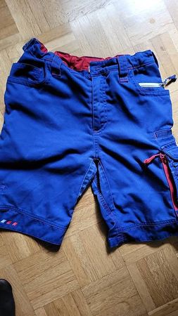 Strauss Hose kurz Gr. 146/152