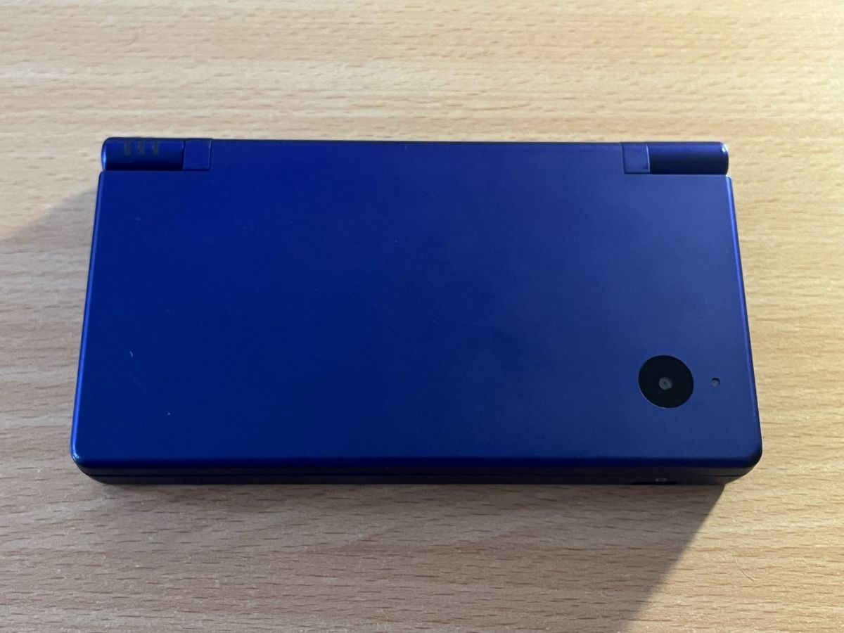 Nintendo Konsolen: Nintendo DSi mit Pokémon Games – Gebraucht aus Dielsdorf von RetroMeister 5