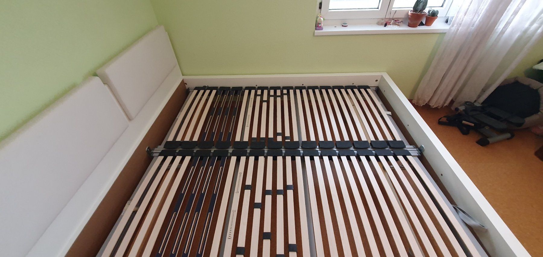 Letti: Doppelbett weiss, lack – Usato da Unterentfelden venduto da LookoutMt 1