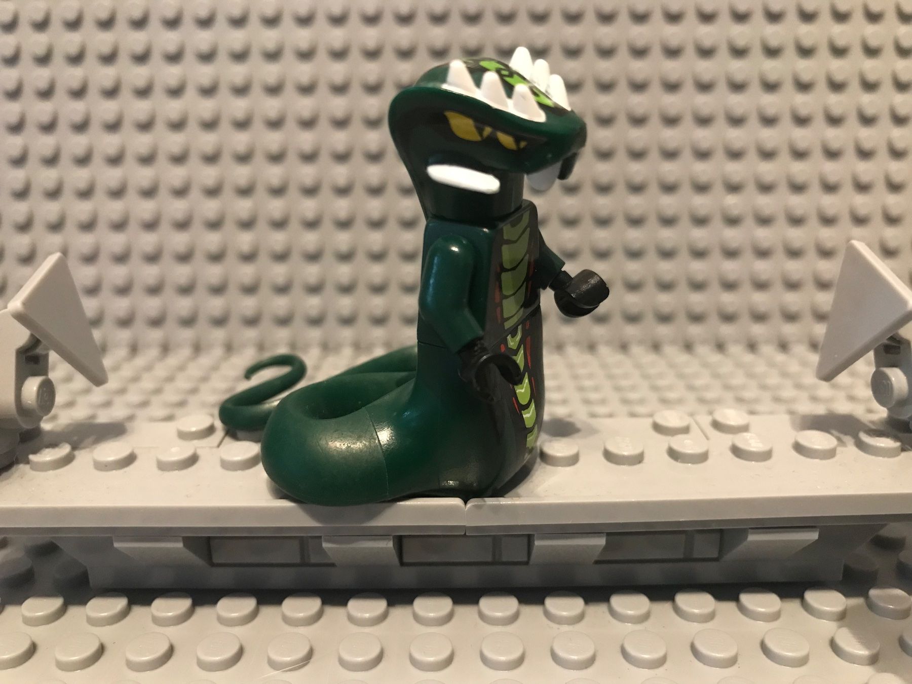 Lego Baukästen: LEGO Ninjago minifigure Acidicus – Gebraucht aus Châtel-St-Denis von  1