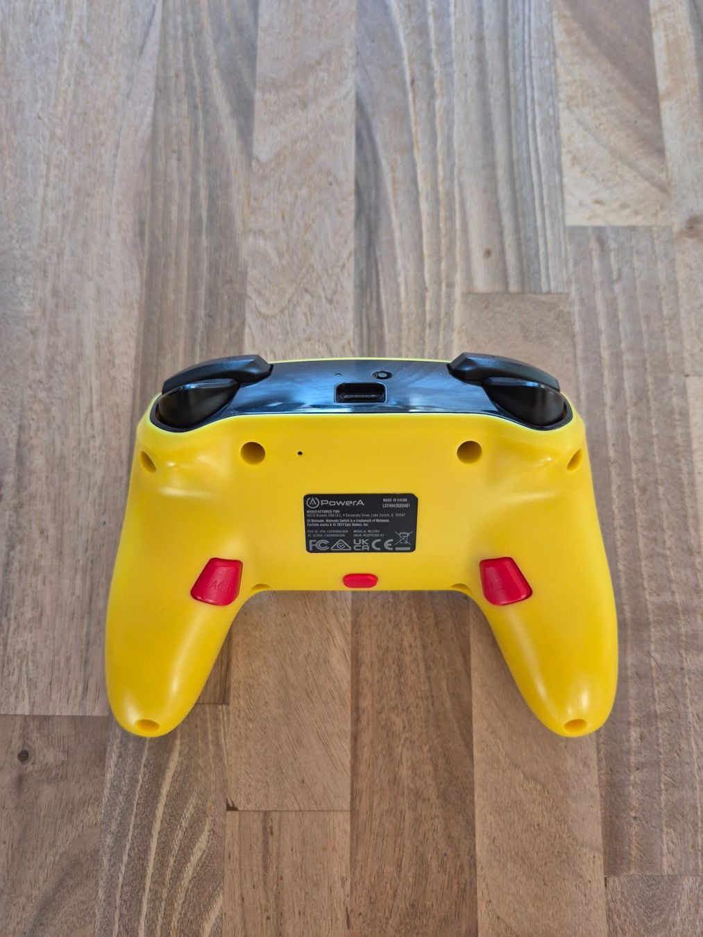 Nintendo Controller: Nintendo Switch Fortnite Controller mit scuff Tasten – Usato da Bäretswil venduto da isa_gk9g 1