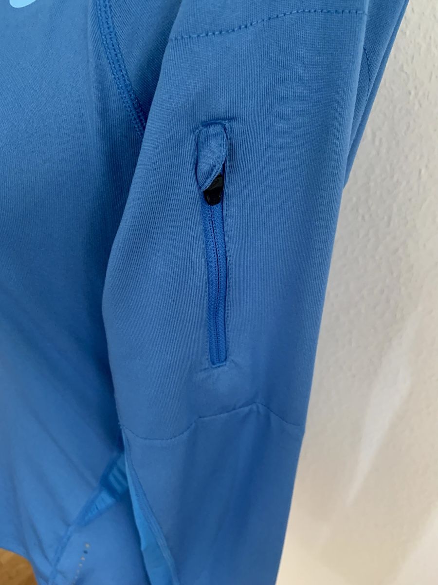 Asics Pullover & Sweatshirts: Damen Sport Langarmshirt ASICS – Gebraucht aus Zürich von Nika017 5
