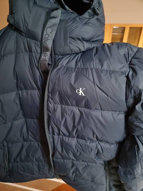 Jacken: Giacca piumino Calvin Klein – Neu und originalverpackt aus Bellinzona von mir_sbp8 1