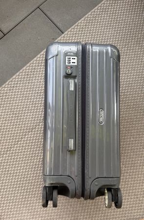 2. RIMOWA Salsa Deluxe Cabin / Small – Grau – 51 × 42 × 25