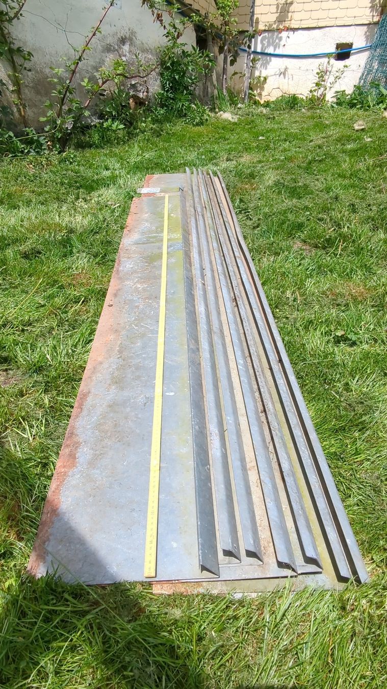 Recinzioni: Schneckenzaun: 6x250cm + 1x200cm – Usato da Ennetbühl venduto da VPHS