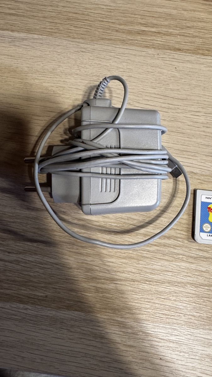 Nintendo Console: Nintendo 3ds + Tomodachi Life – Usato da Oschwand venduto da pinguin075 5