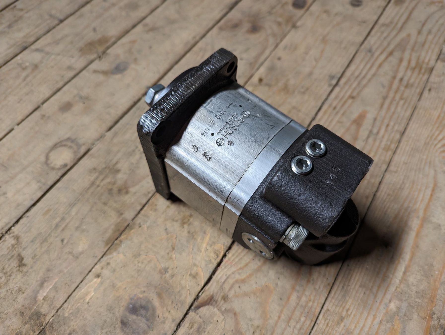 Pompe & Parti di ricambio: Hydraulikpumpe Bosch – Usato da Dietschwil venduto da FIZENATOR 3