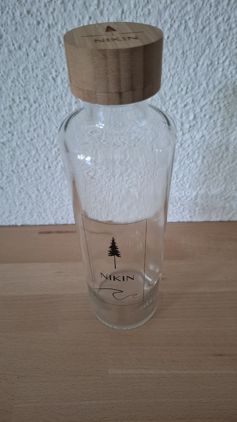 Nikin Gourdes & Thermos: Nikin Glasflasche mit Holzdeckel, neu – Neuf avec emballage d'origine à Emmen par Tigerlady 1