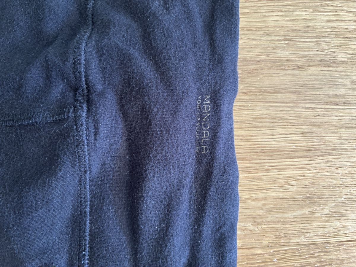 Leggings: Mandala Yogahose, Grösse M, schwarz – Usato da Biel-Benken BL venduto da frauvomfluss 2