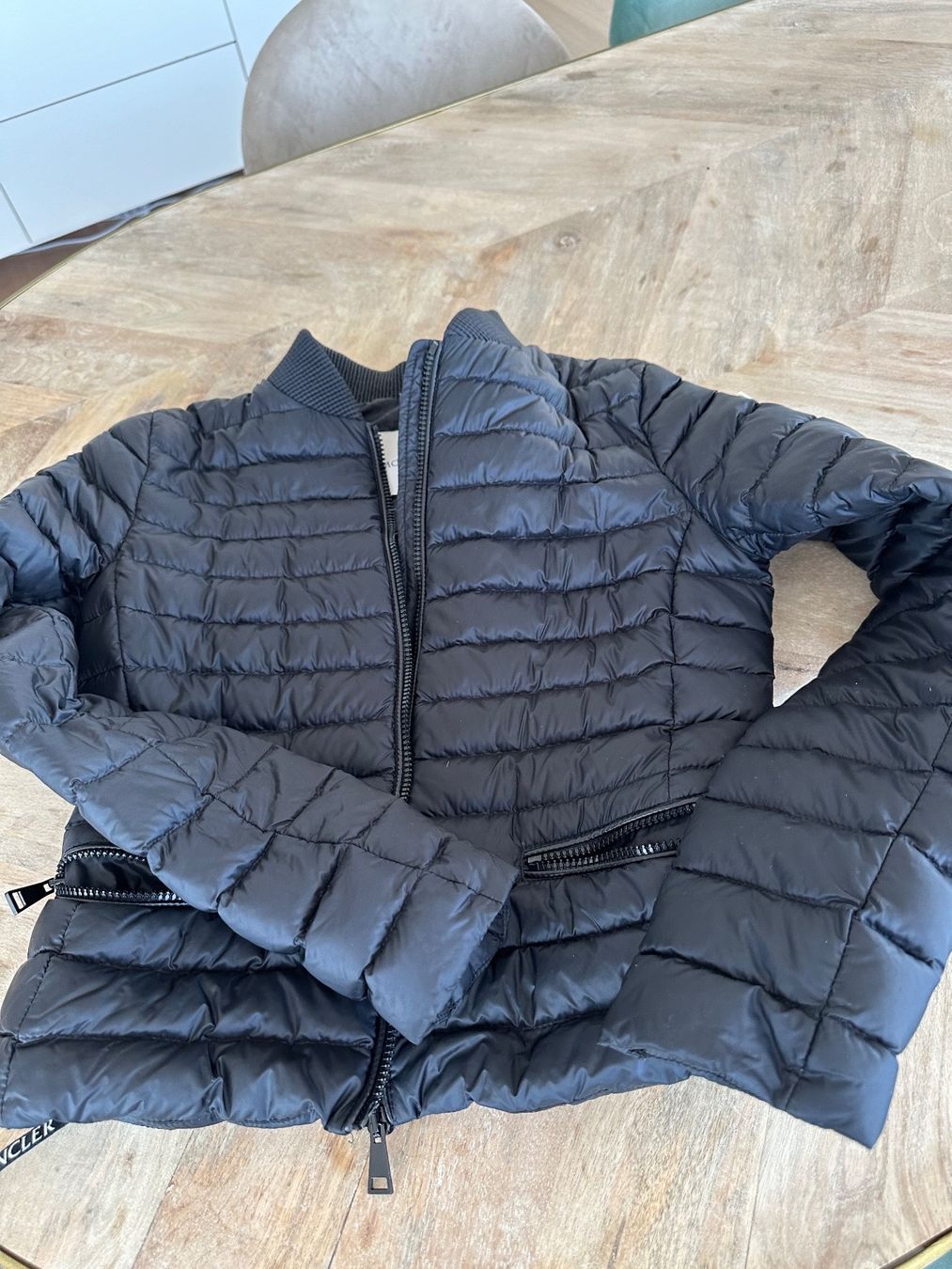 Moncler Vestes: Moncler – Neuf (Voir description) à Pfäffikon SZ par Marva 1