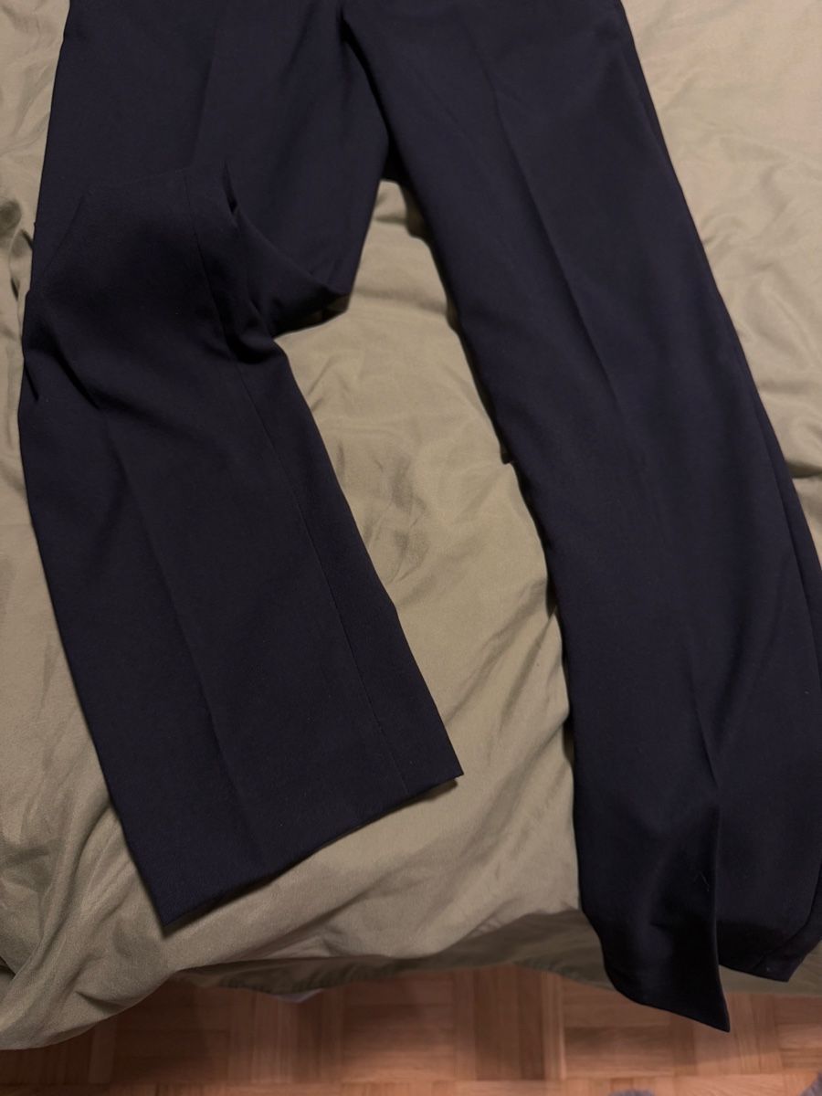 Hosen: Pantaloni eleganti taglia 44  – Gebraucht aus Lugano von ari_2v6v 2