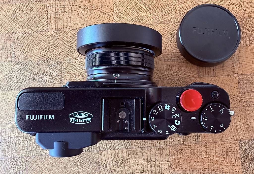 Fujifilm Fotocamera: Fujifilm X20 TOP Condition Camera – Usato da Neuchatel venduto da Pancrazi 1