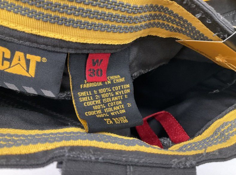 Caterpillar Hosen: CAT Arbeitsshorts W30 – Neu und originalverpackt aus Uerkheim von Kaufoption 8