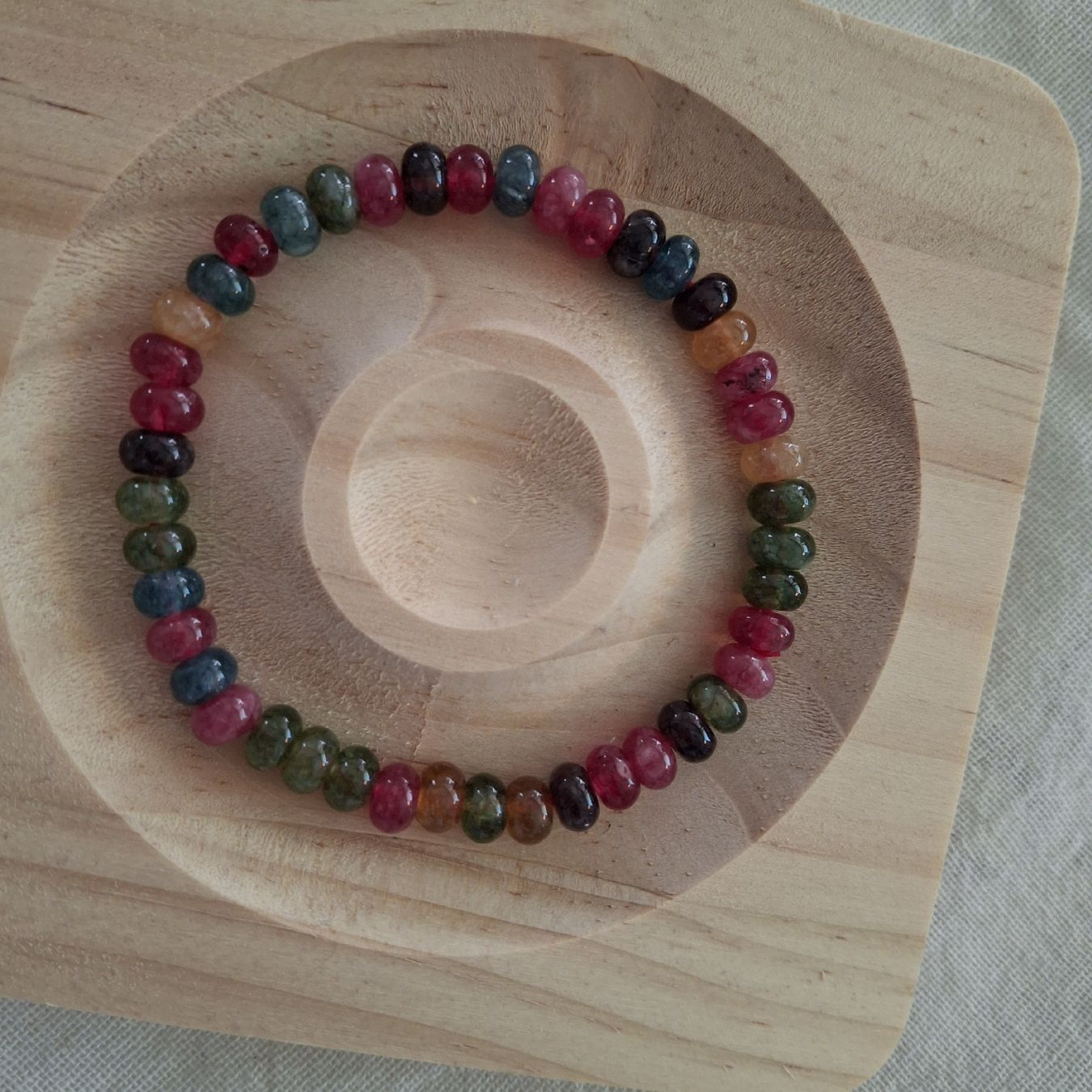 Bracciali & Braccialetti: Handgefertigtes buntes Perlenarmband – Nuovo (secondo la descrizione) da Lachen SZ venduto da Dimmi2022 3