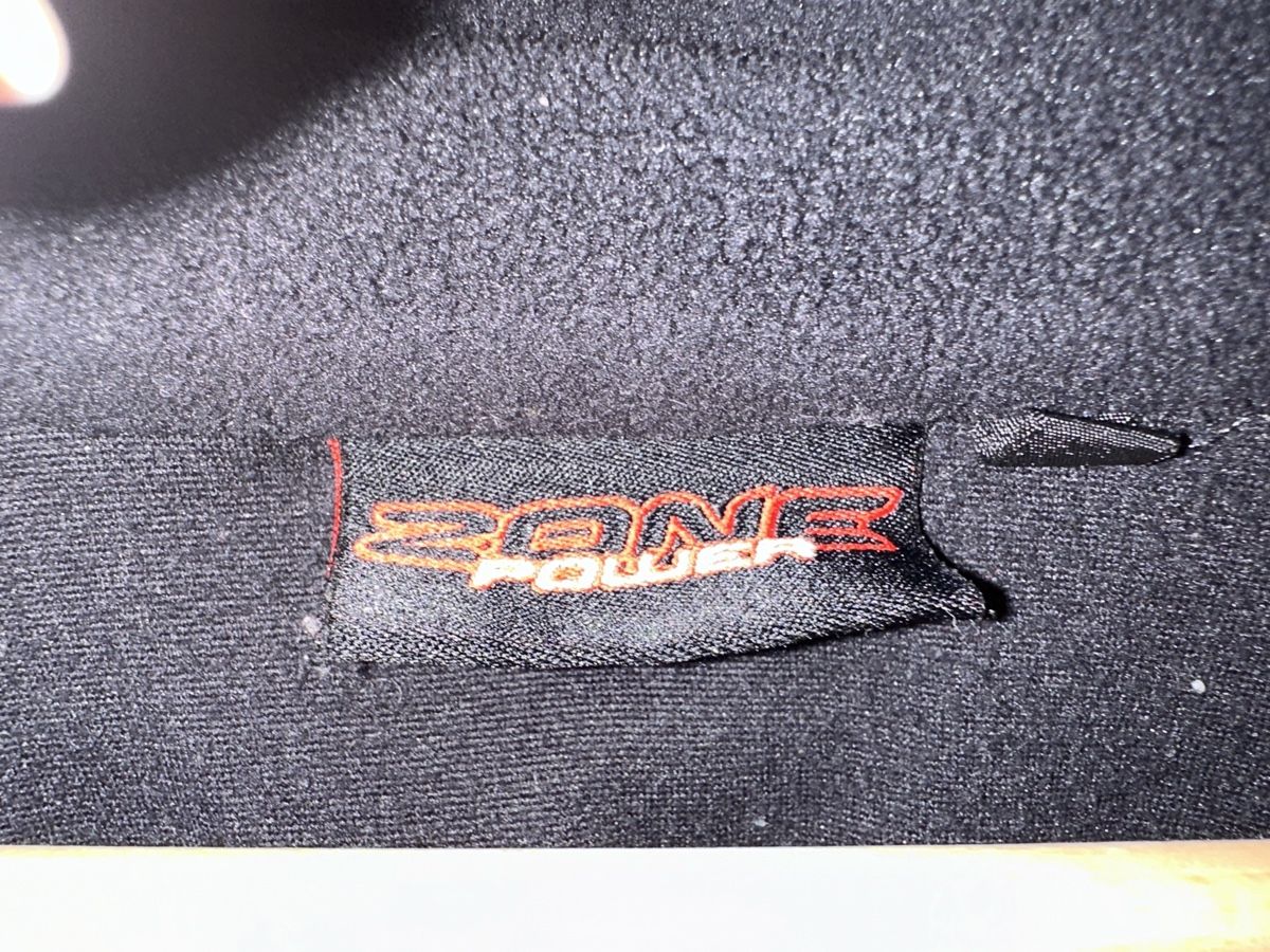 Maglioni & Felpe: Pullover – Usato da Herzogenbuchsee venduto da SaRaDe77 1