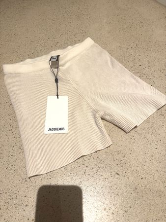 Jacquemus Le Short Arancia Rippstrick-Shorts – Neu mit Etike