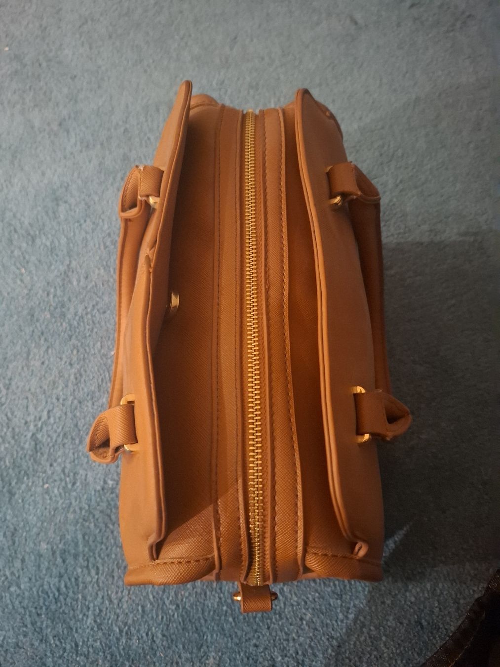 Taschen für Damen: Braune Handtasche – Gebraucht aus Thalheim AG von jul_hv5t 2