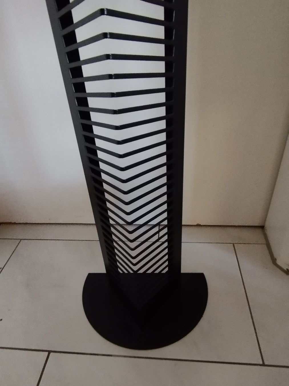 Racks & Supports: CD-Ständer – D'occasion à Zollikofen par zr65 1