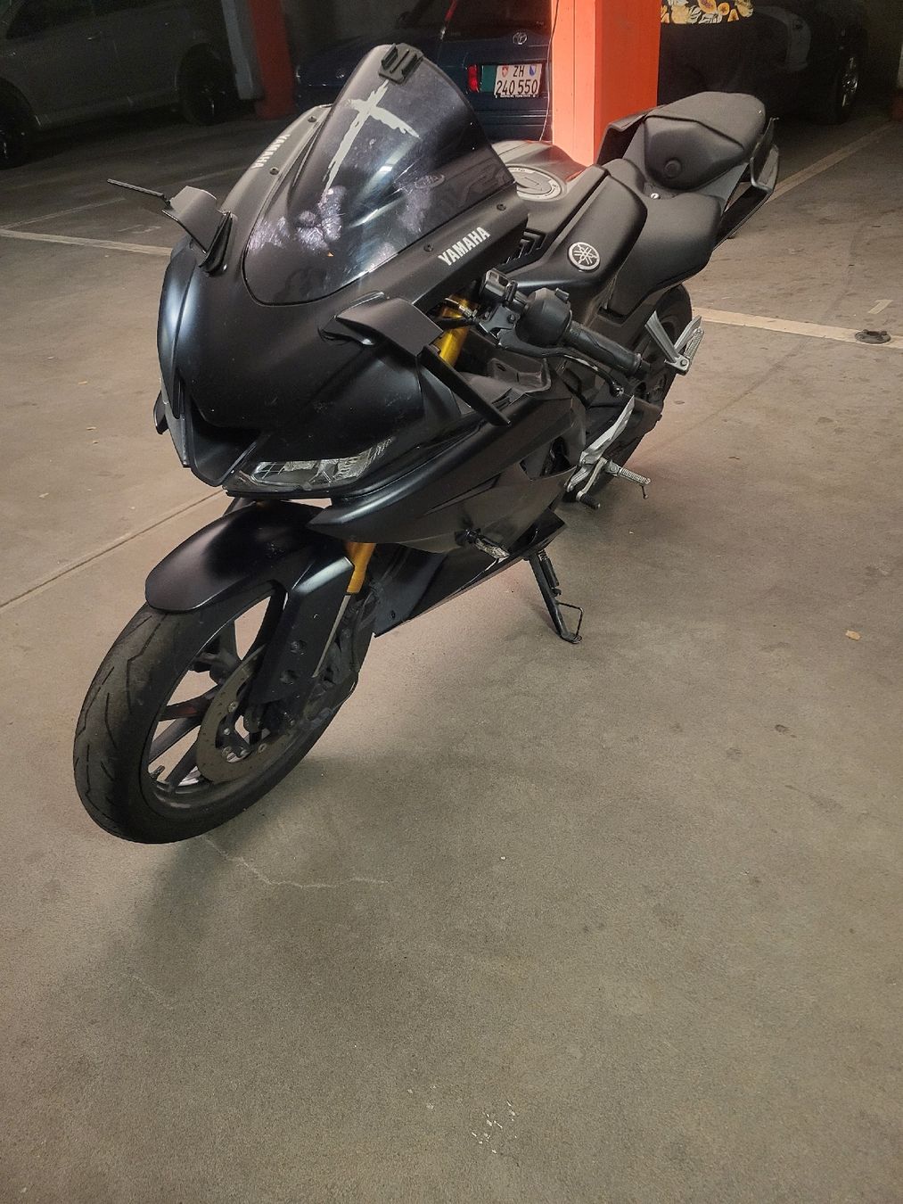 Yamaha Route: Yamaha YZF R 125 – Défectueux à Zürich par EuleCH 1