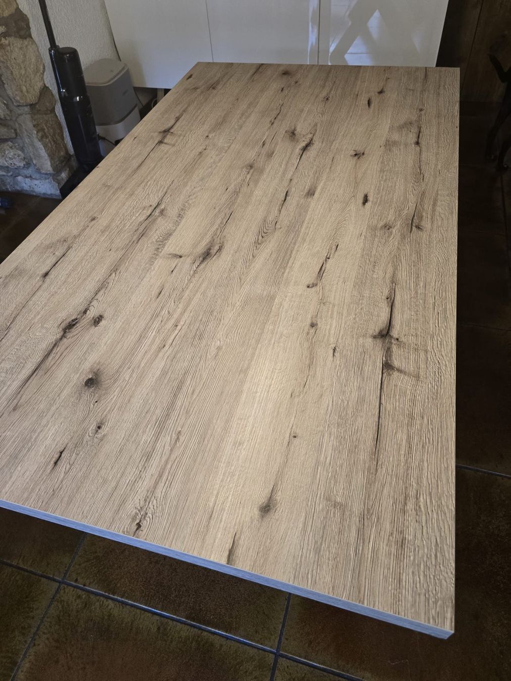Tavoli: Table de salon – Usato da Courgenay venduto da ZubR237