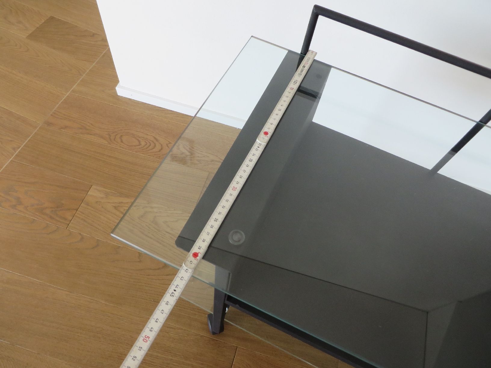 Tables: Tisch mit Glas platte – D'occasion à Walchwil par sev_9nl5 3