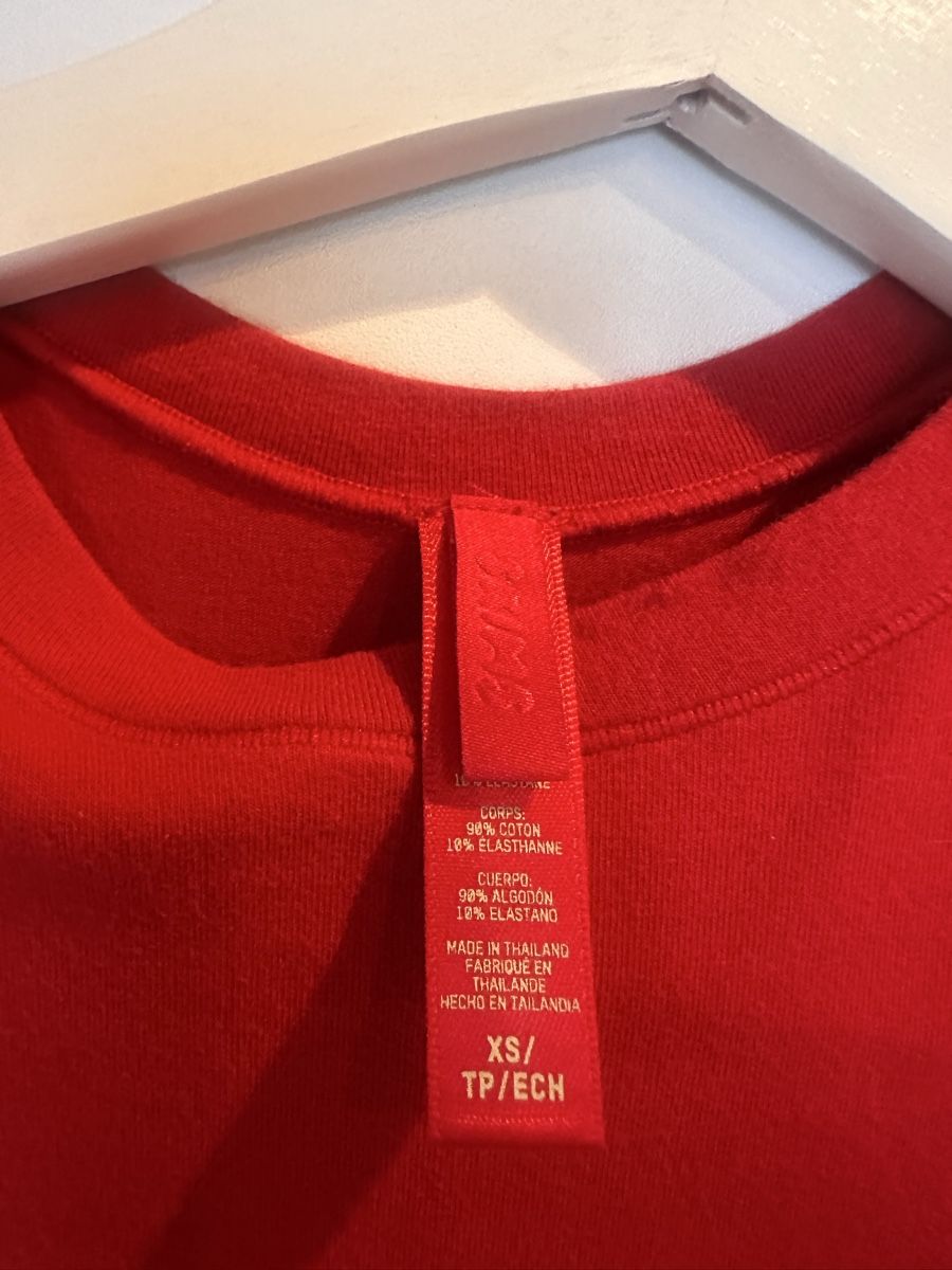 Camicette: Skims longsleeve red – Usato da Malans GR venduto da AKohler 2