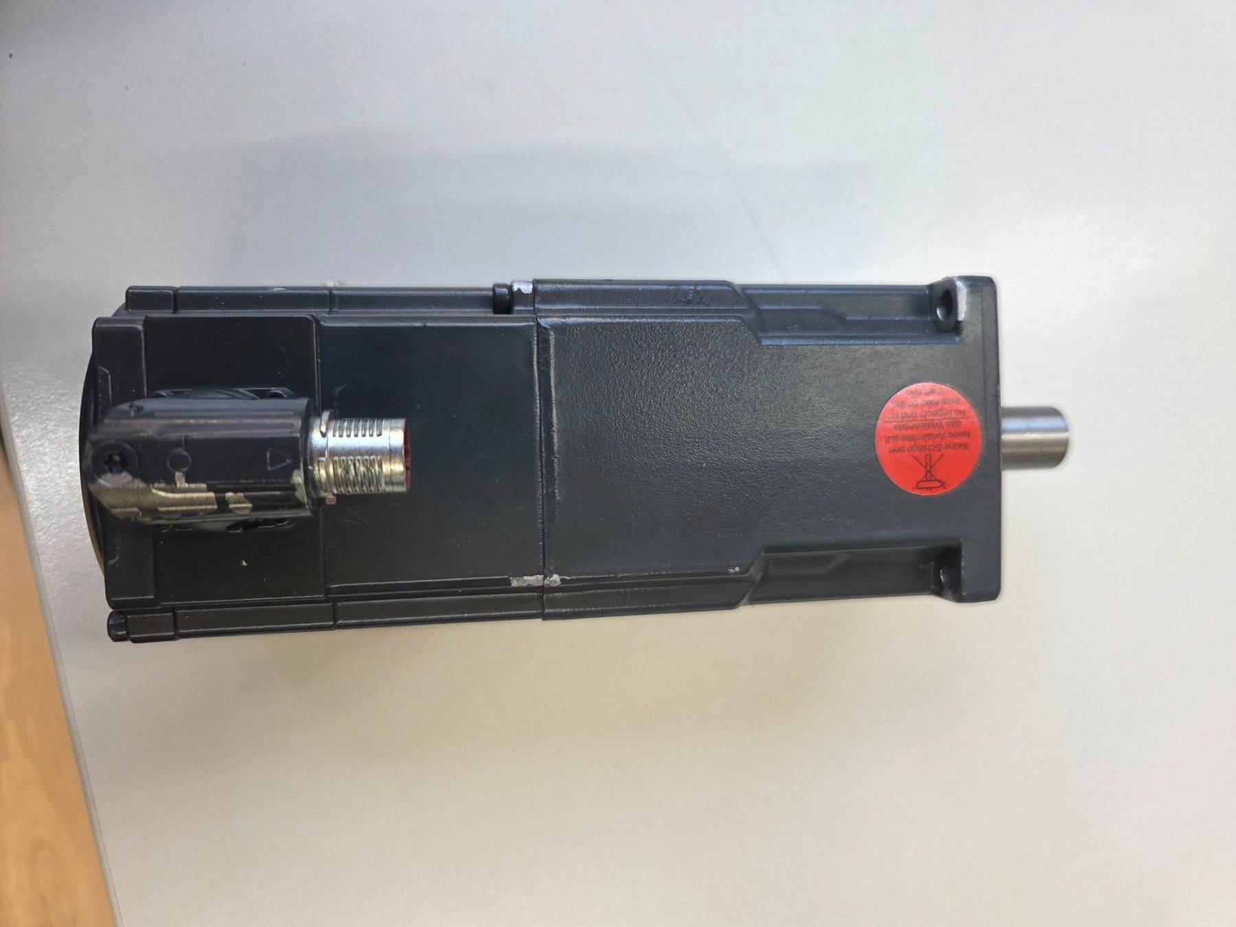 Siemens Motoren: Siemens SIMOTICS S-1FK2103-4AG10-0MA0 - Servomoteur – Gebraucht aus Moutier von tsa_yh56