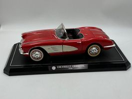 Grosser Chevrolet Corvette 1958, 1/12 Neuwertig unbespielt