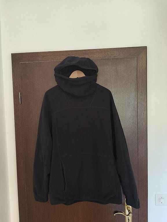 Jacken: Peakperformance Fleece Hood Black Size M – Gebraucht aus Carona von ufd_ncr8