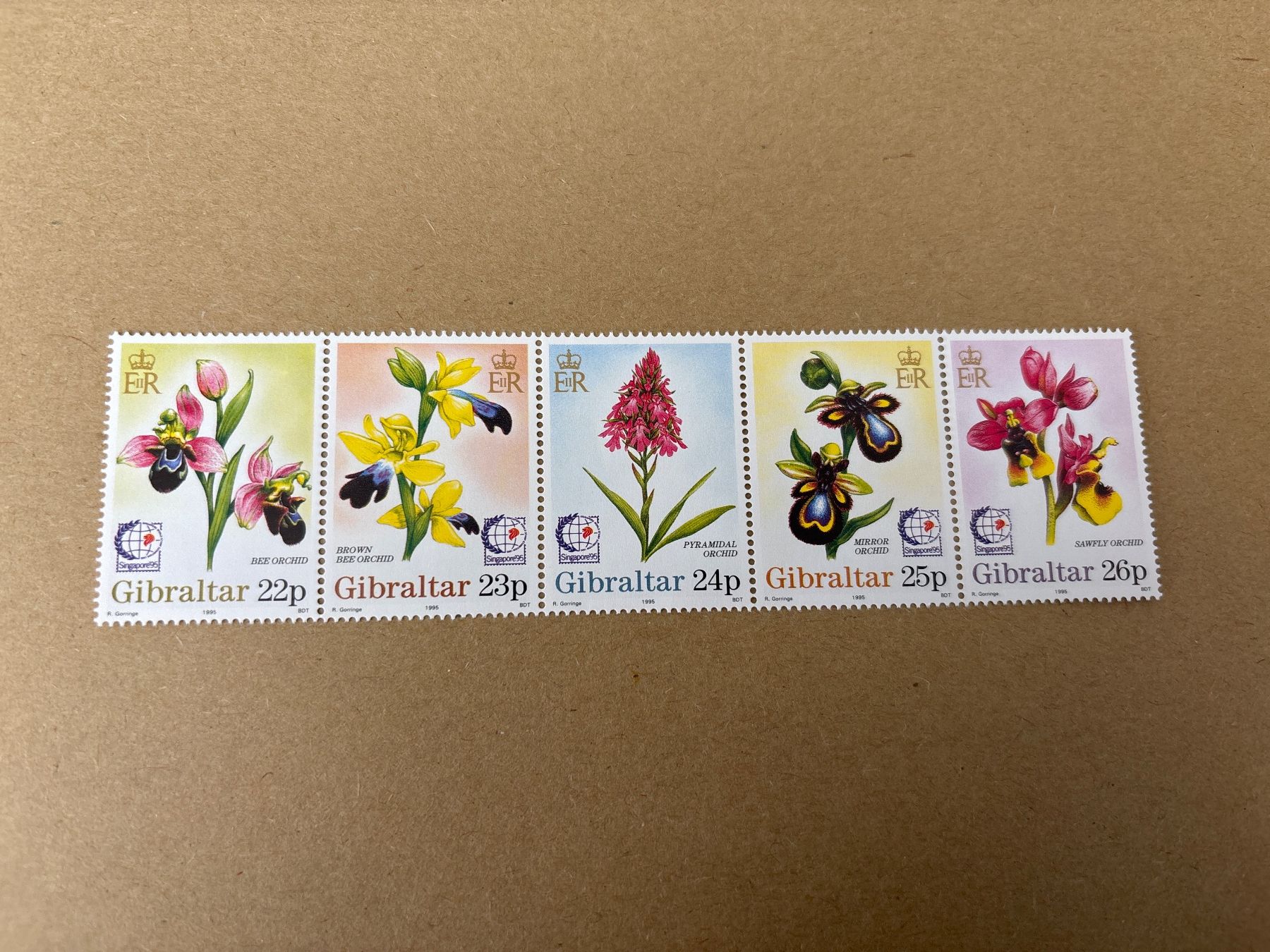Tutti i francobolli: 5 seltene Gibraltar Orchideen Briefmarken – Nuovo e nell'imballaggio originale da Zürich venduto da engebrunau