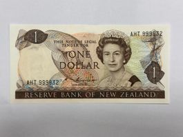 Neuseeland 1 Dollar 1967, Queen Elizabeth II